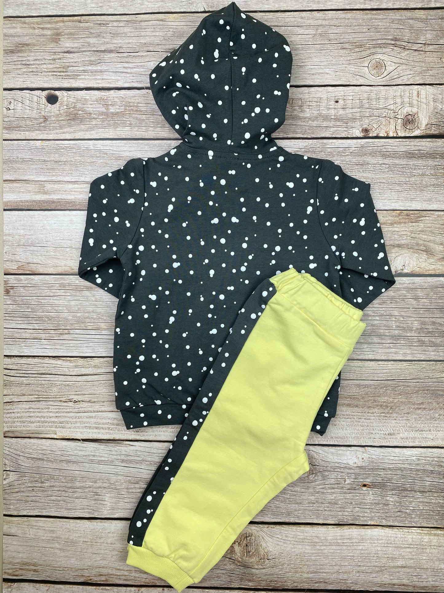 Set felpa con zip e cappuccio e pantalone