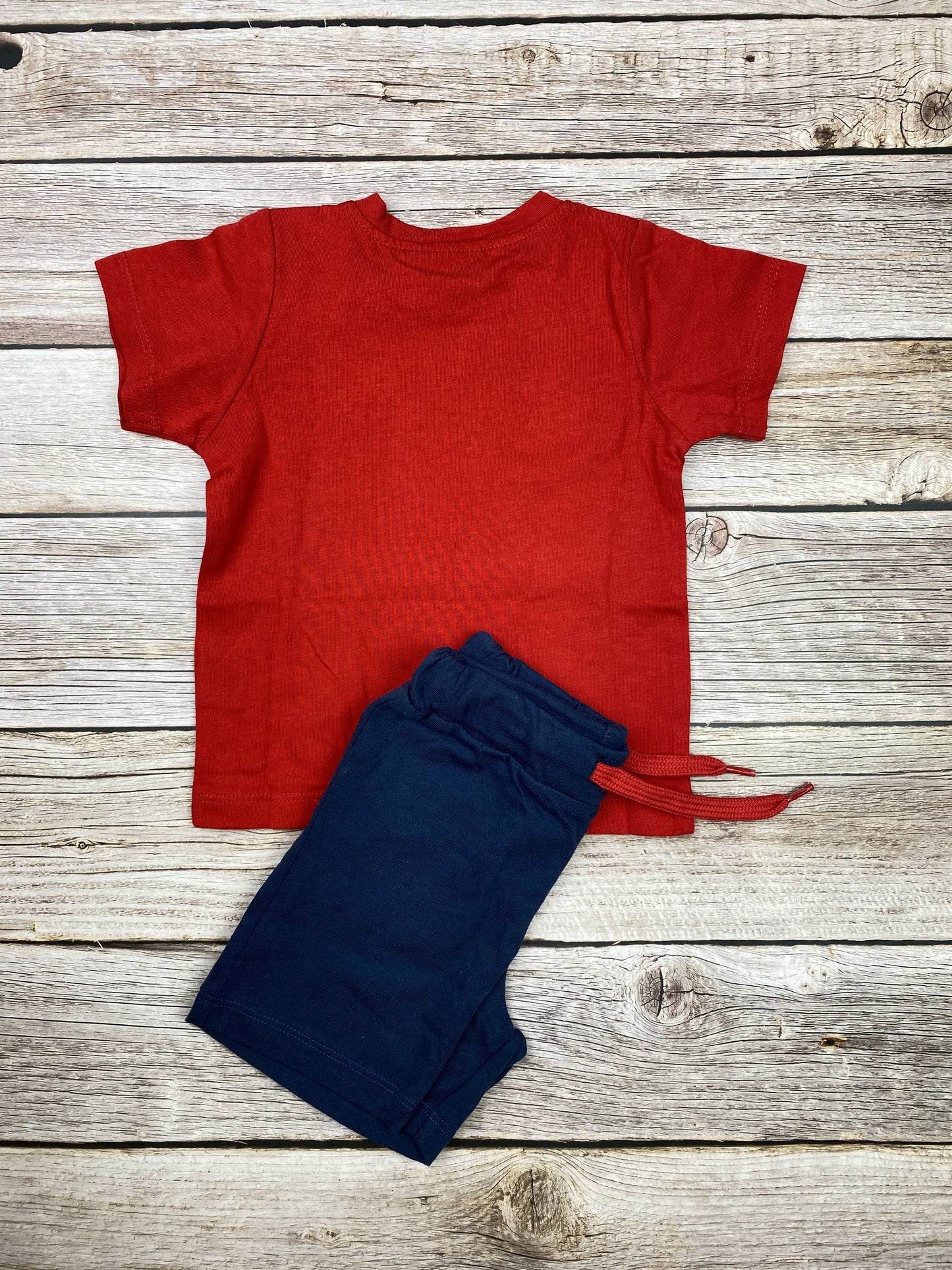 Set t-shirt manica corta e pantaloncino