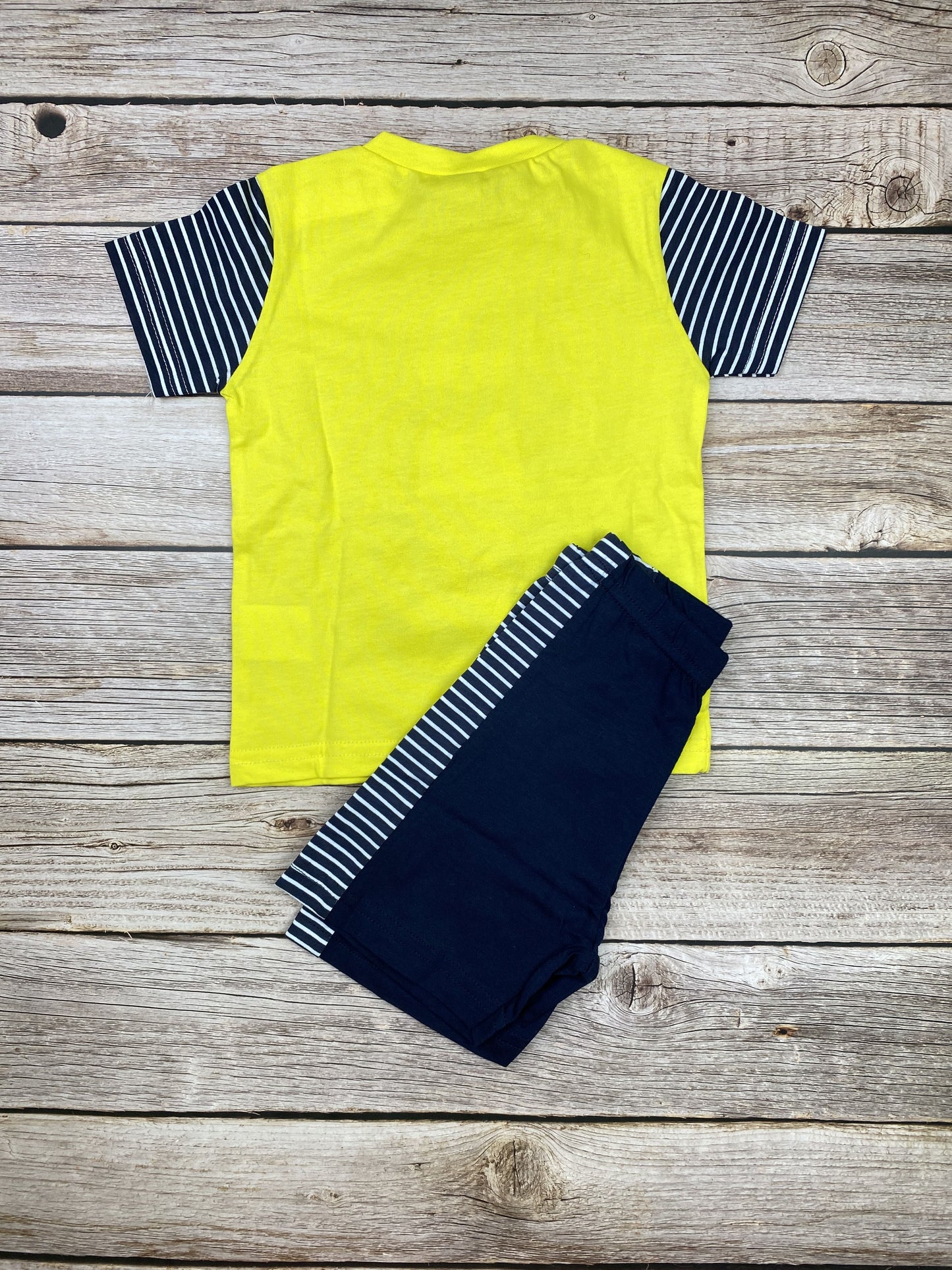 Set t-shirt manica corta e pantaloncino