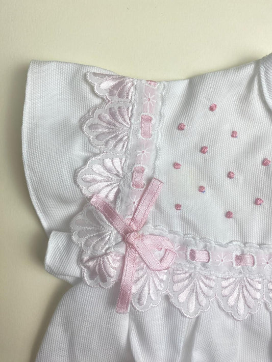 Abito Elegante Bianco con Dettagli Rosa e Pizzo