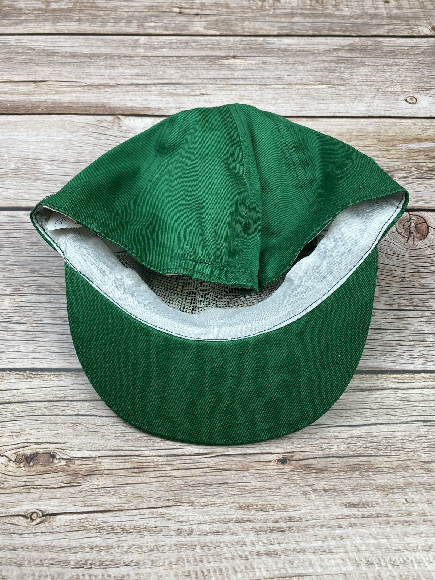 Cappellino con frontino