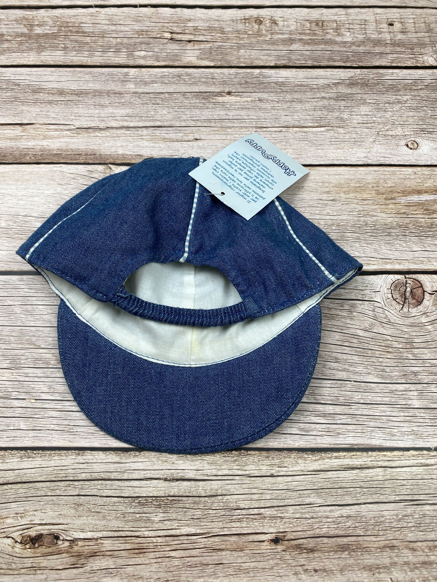 Cappellino con frontino