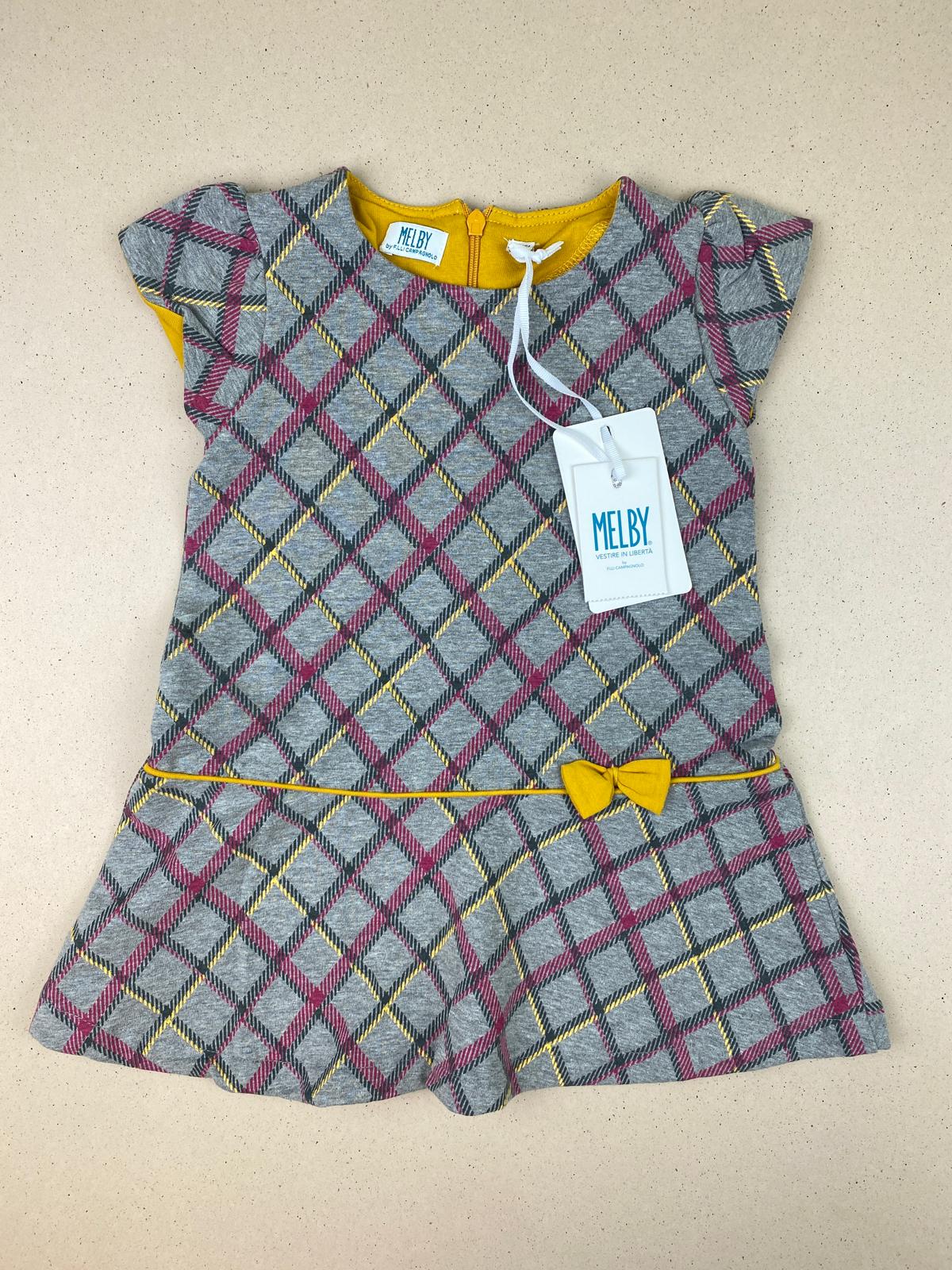 Vestito in felpa manica corta