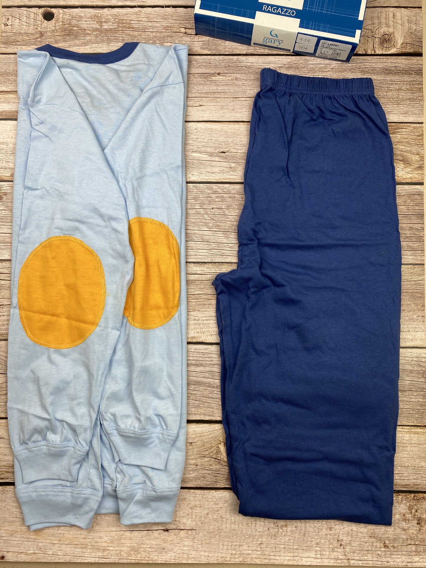 Pigiama manica lunga e pantalone