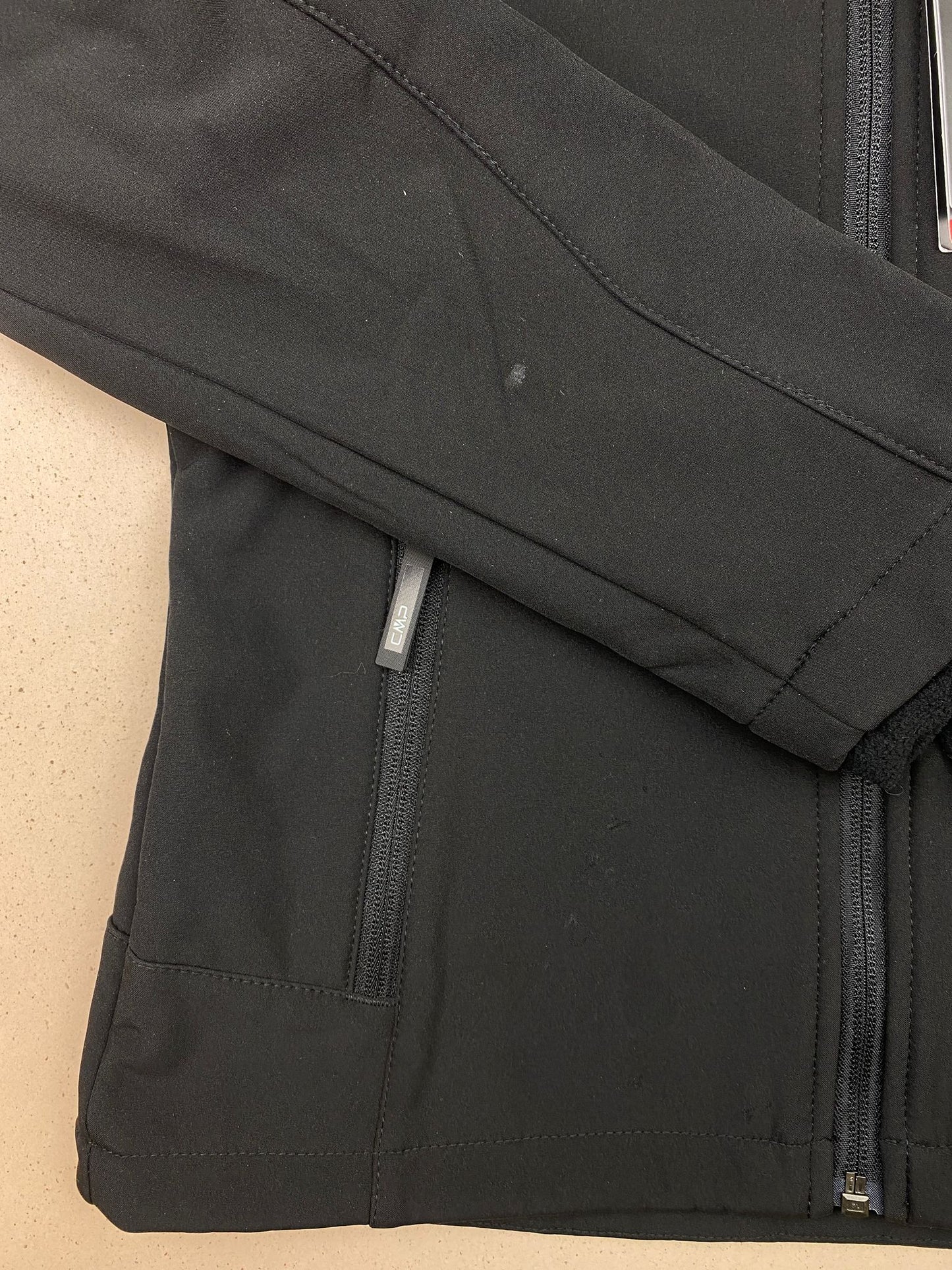 Giacca con cappuccio