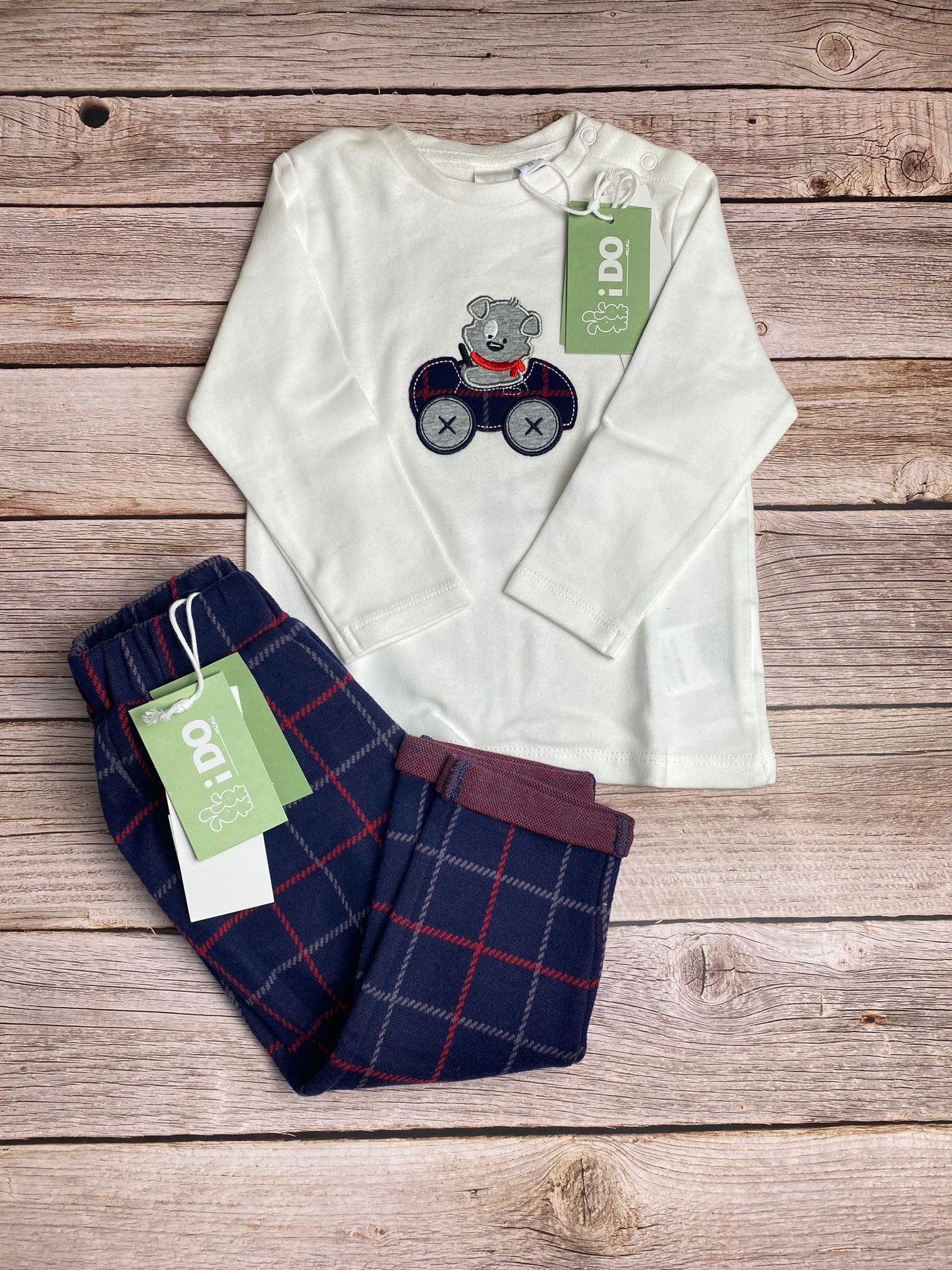 Set t-shirt manica lunga e pantalone