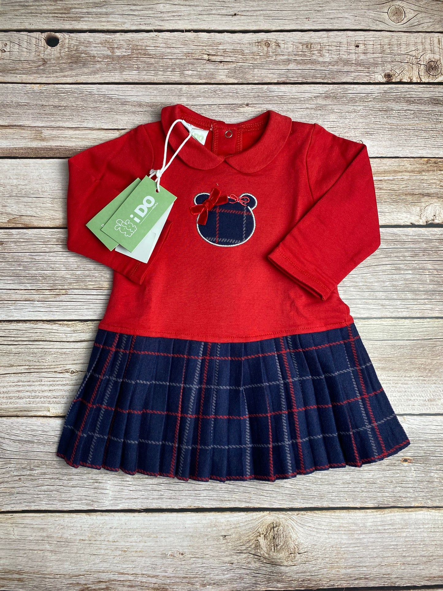 Vestito con ti-shirt manica lunga e gonna in caldo cotone