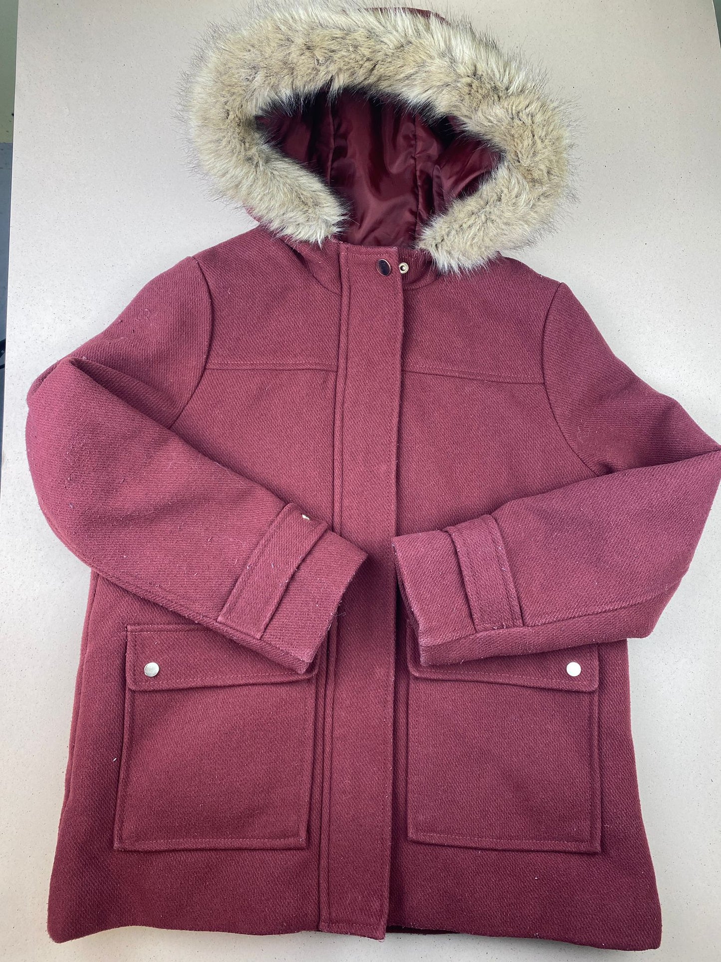 Cappotto con cappuccio