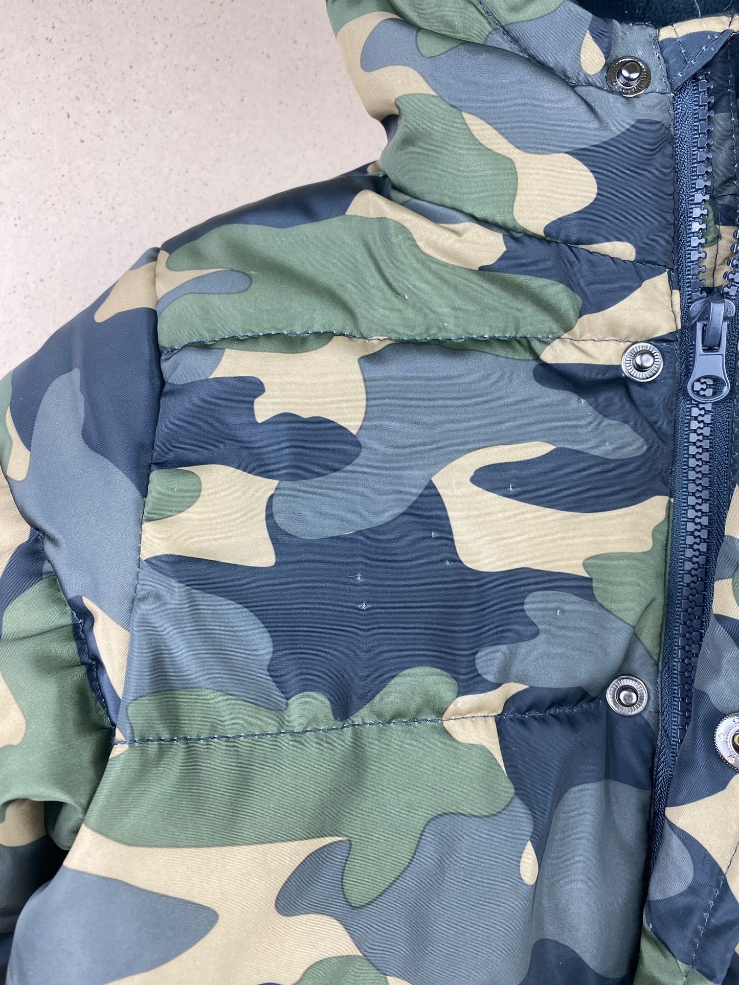 Piumino con cappuccio