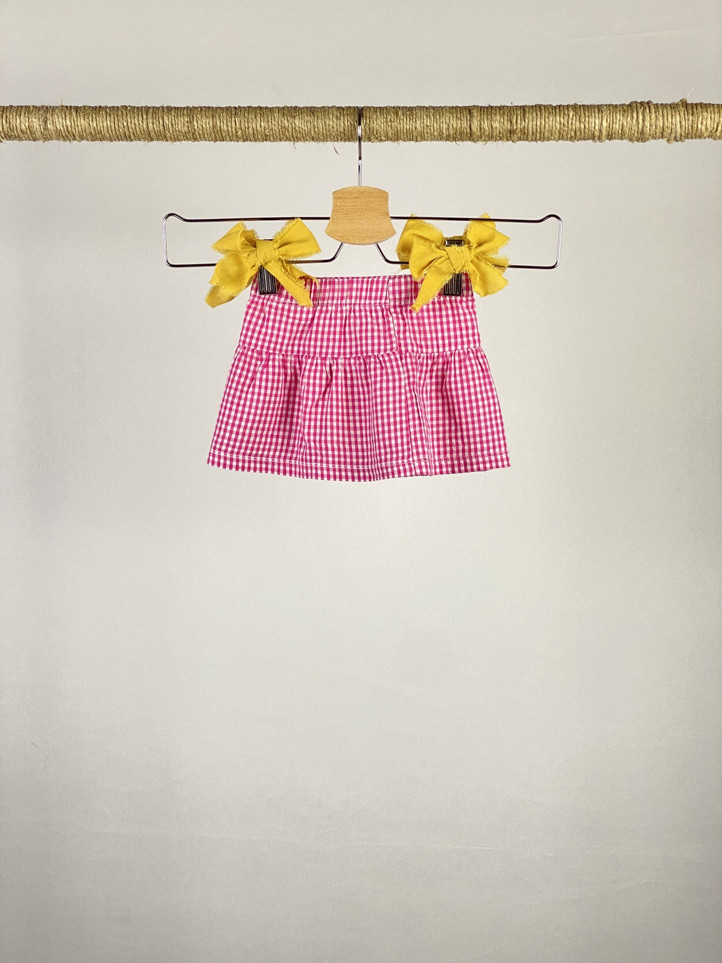 Gonna sopra al ginocchio