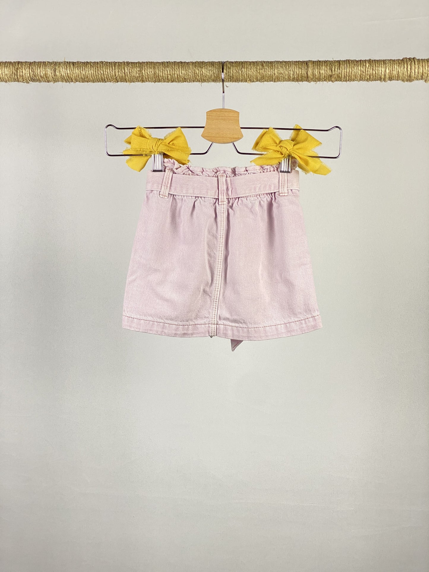 Gonna in jeans sopra al ginocchio