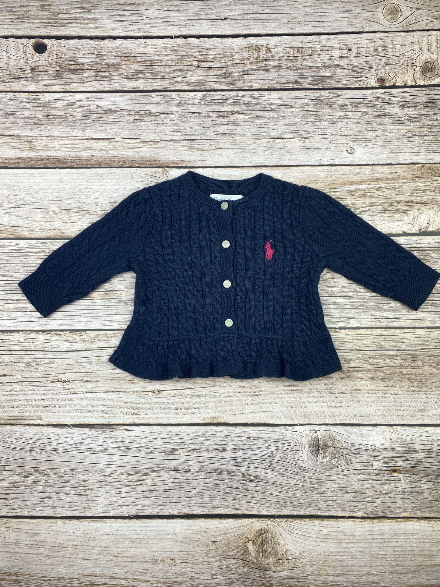 Maglione con bottoncini