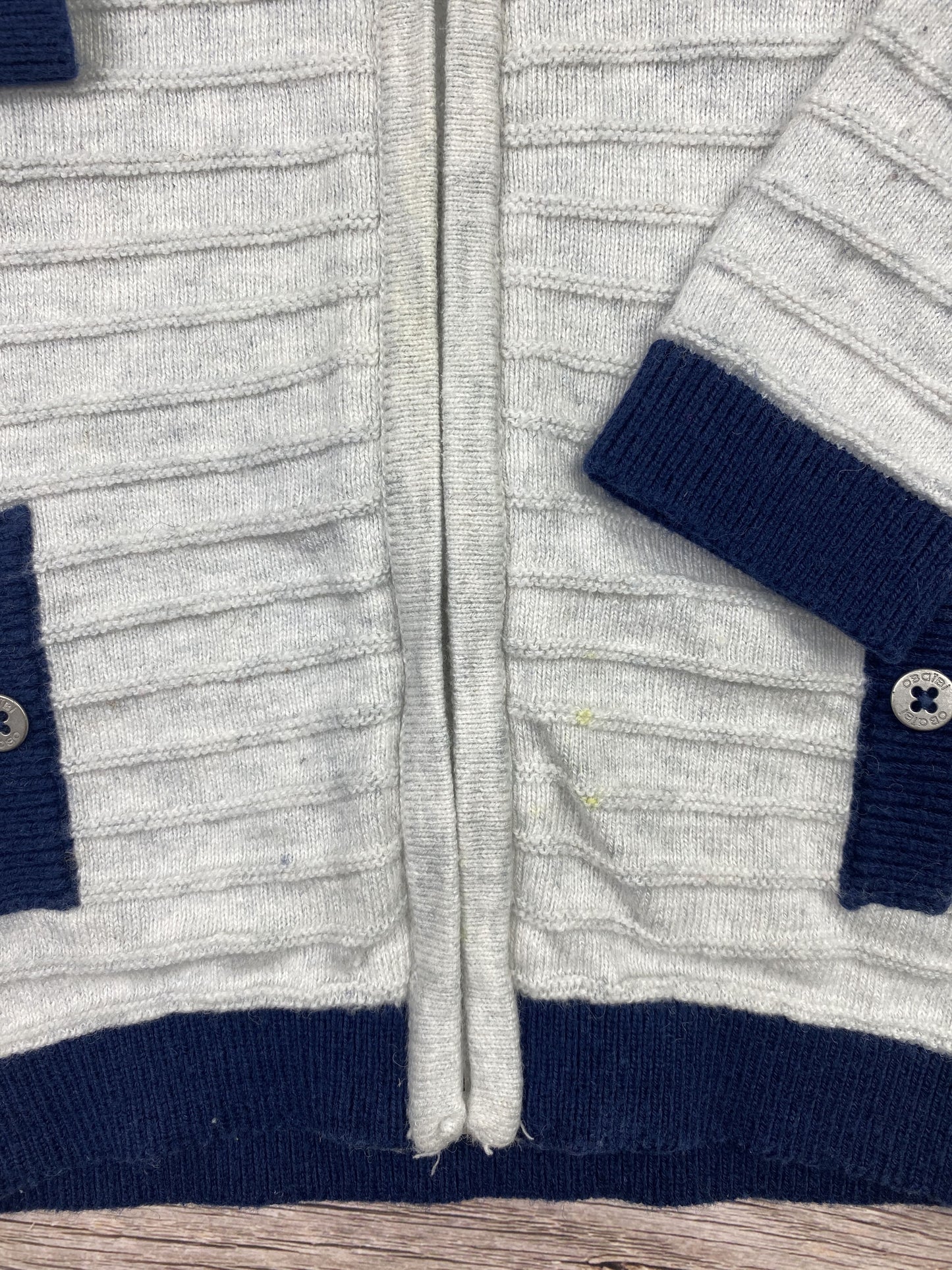 Maglione con zip e cappuccio