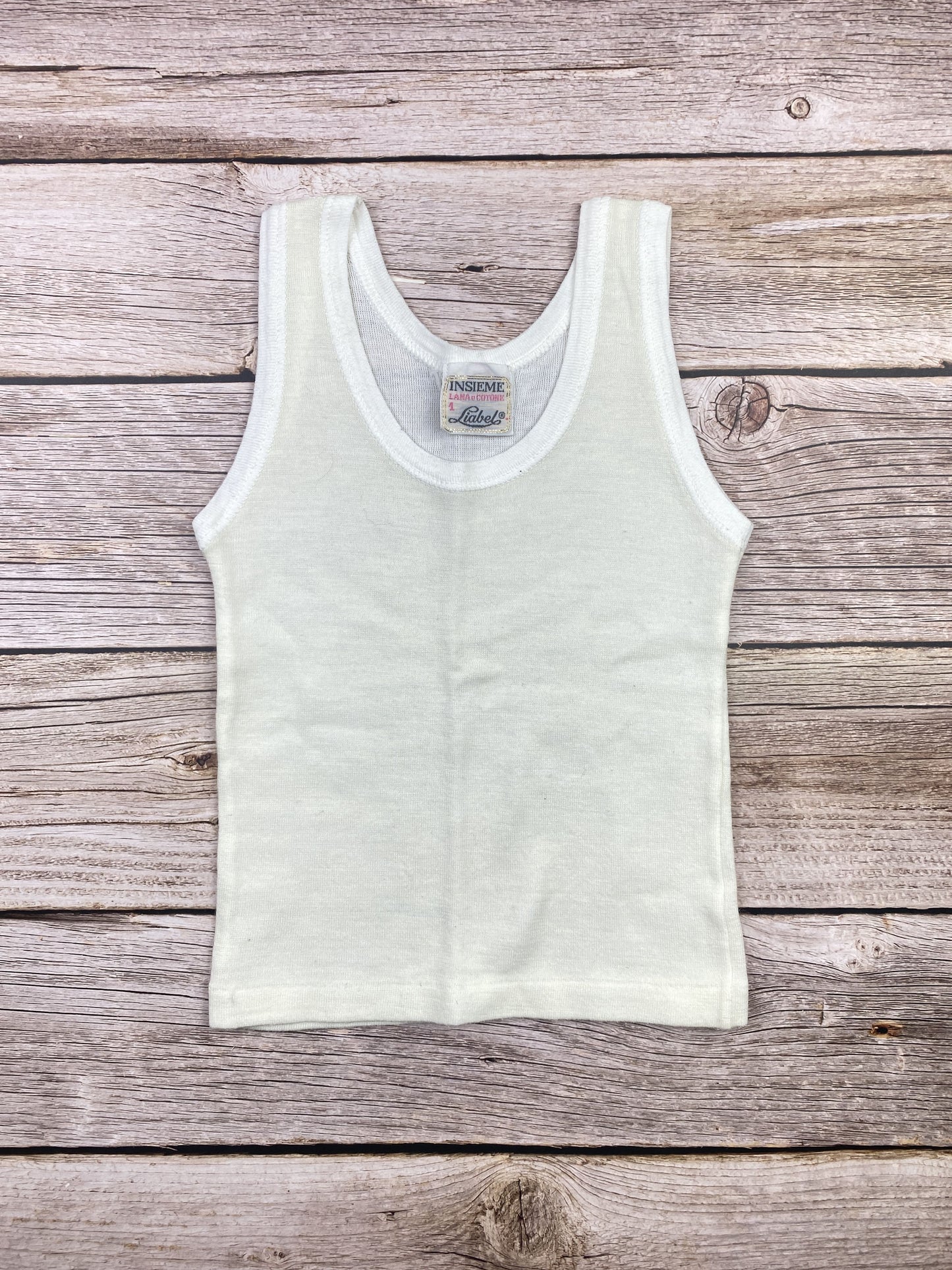 T-shirt senza manica