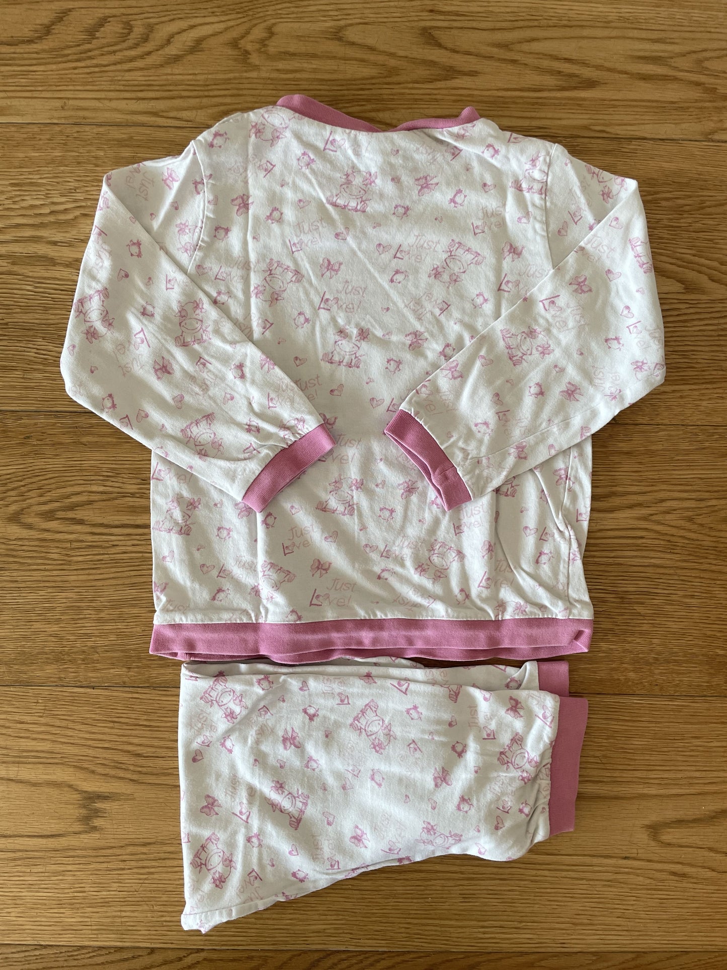 T-shirt manica lunga e pantalone