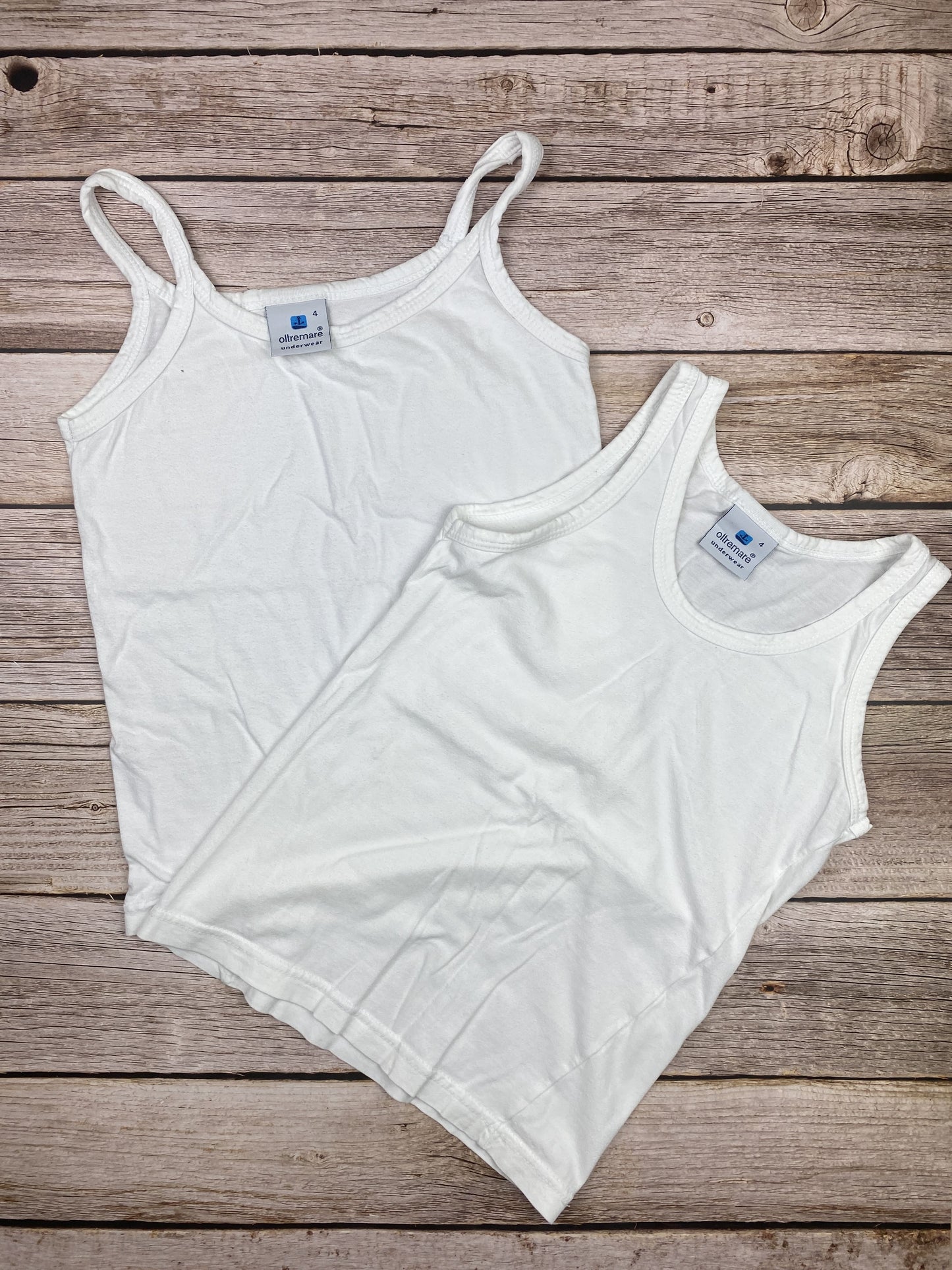 Set due t-shirt senza manica