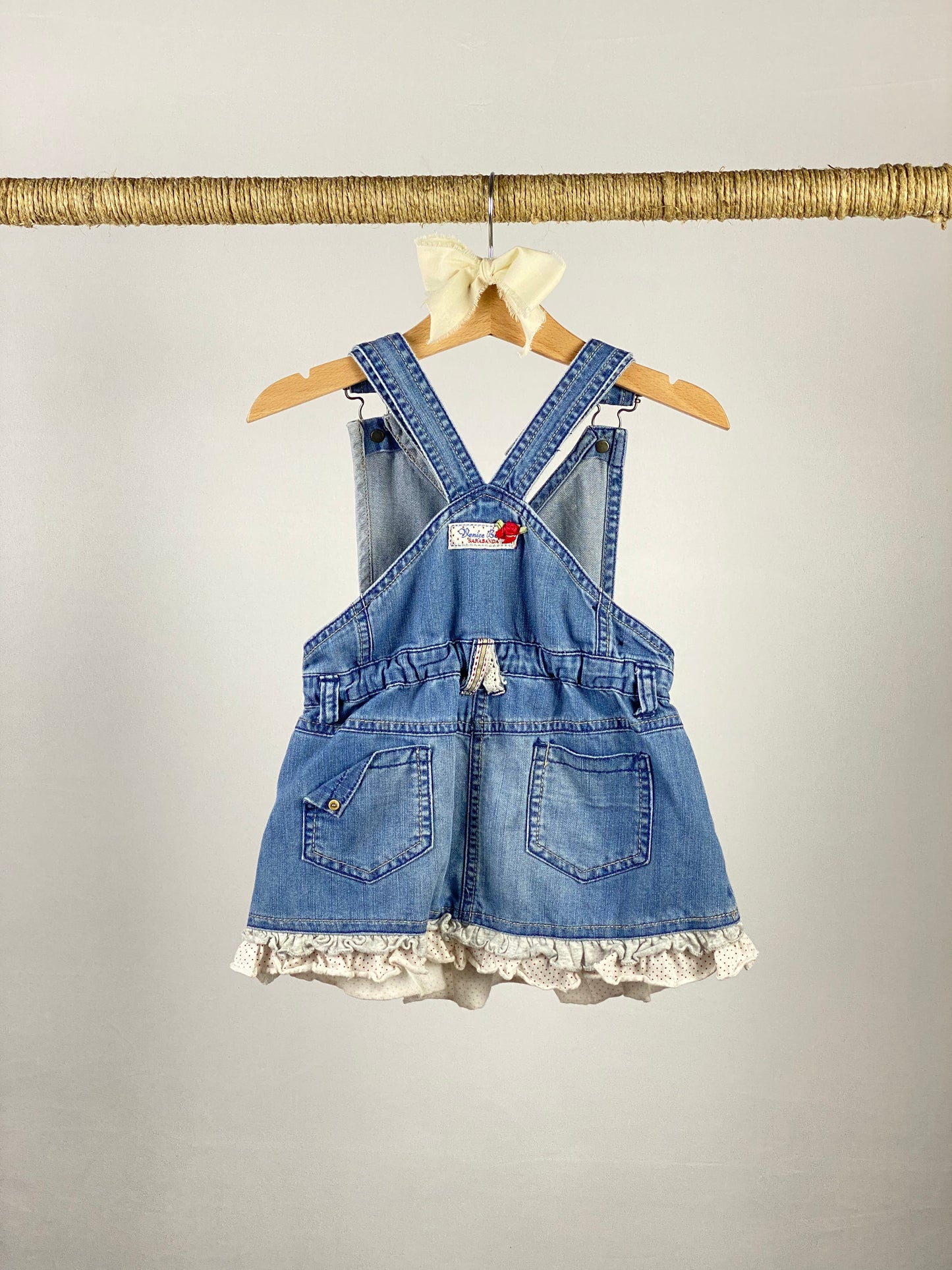 Salopette in jeans con gonna