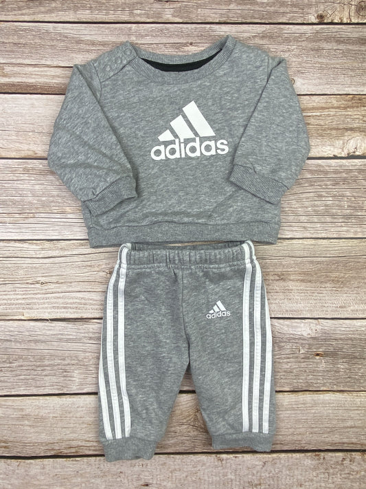 Set felpa girocollo e pantalone