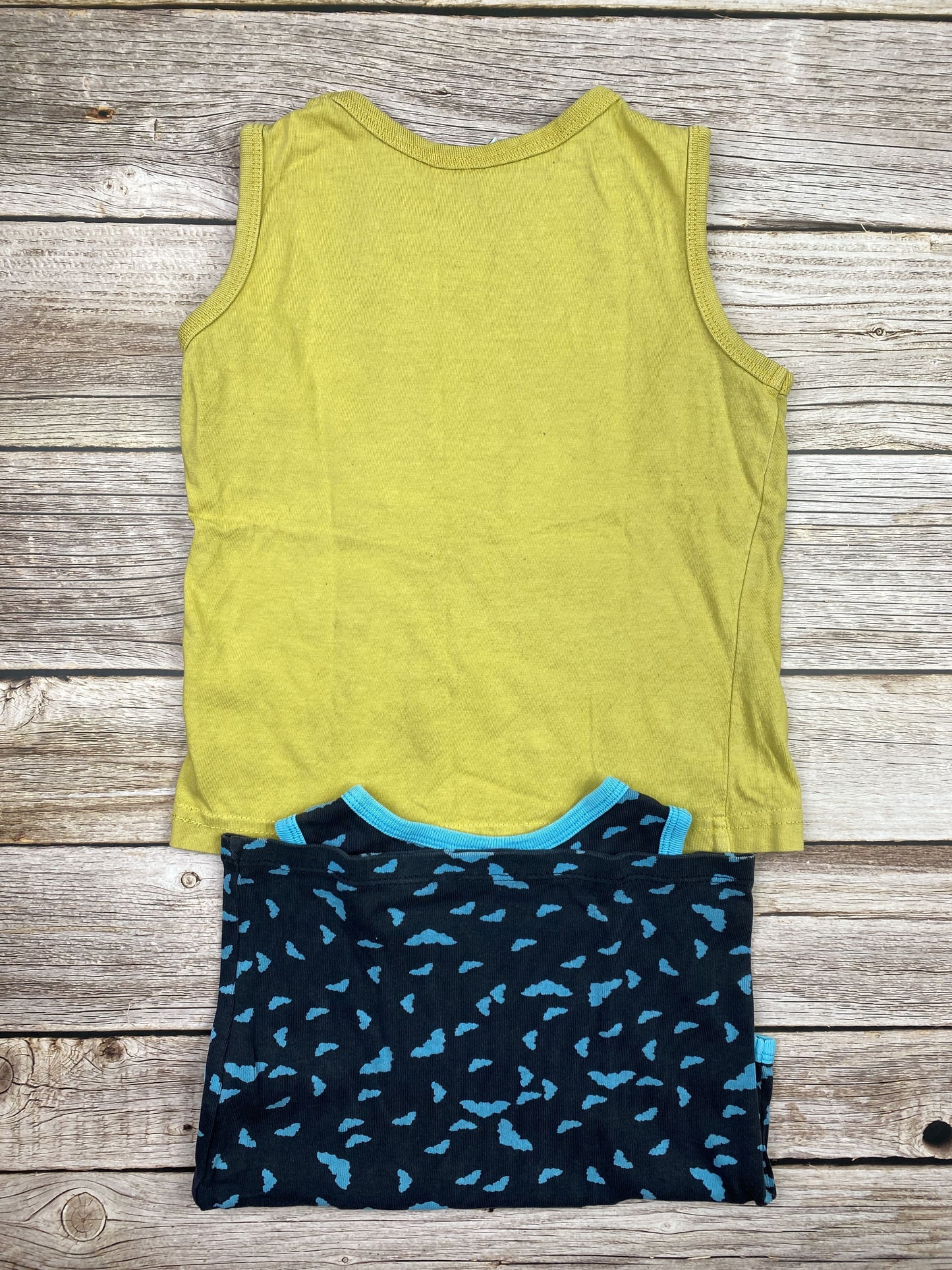 Set due t-shirt senza manica
