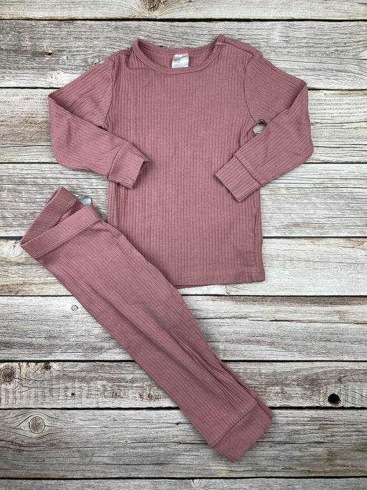 Set t-shirt e pantalone