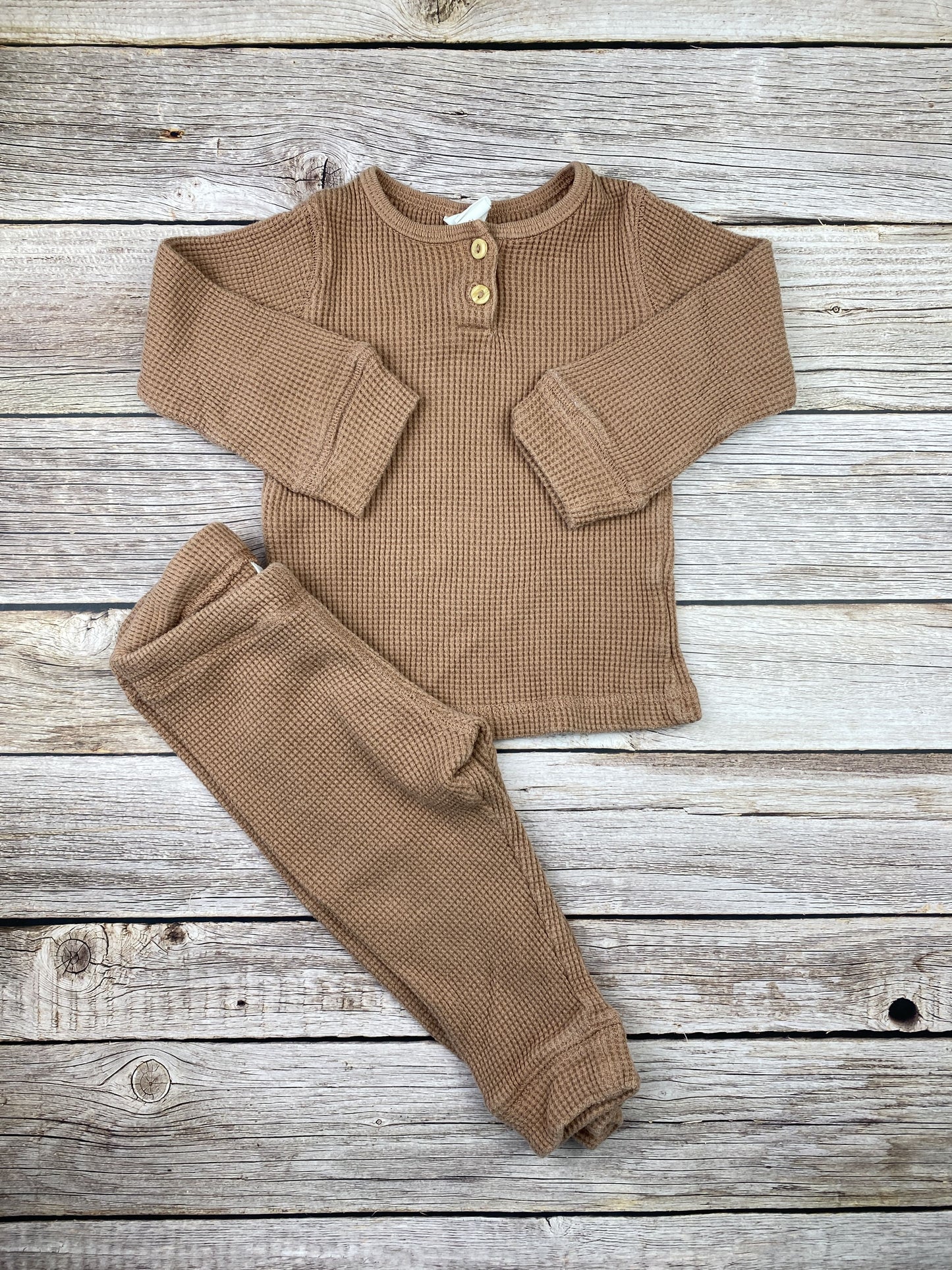 Set maglia e pantalone