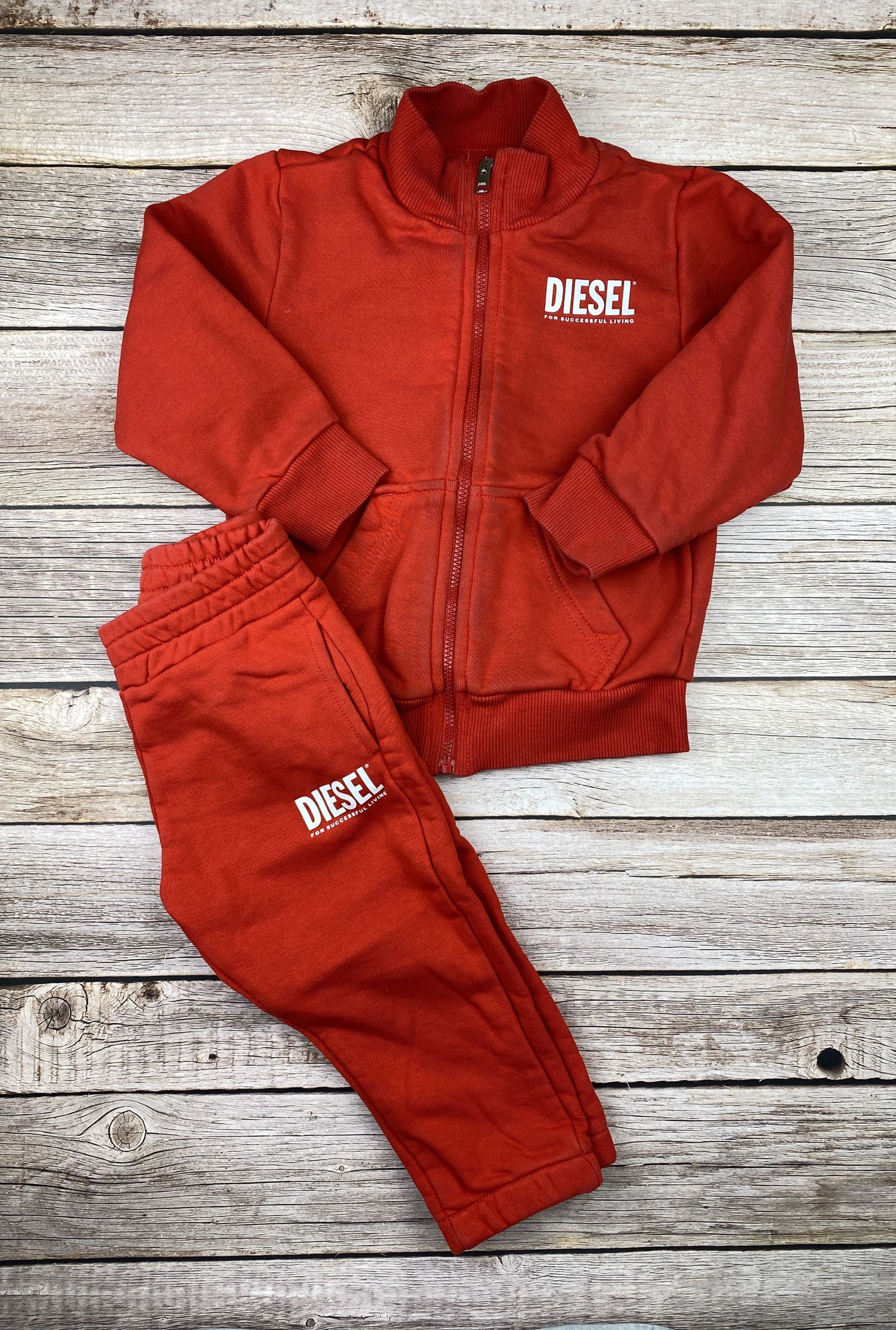 Set felpa e pantalone