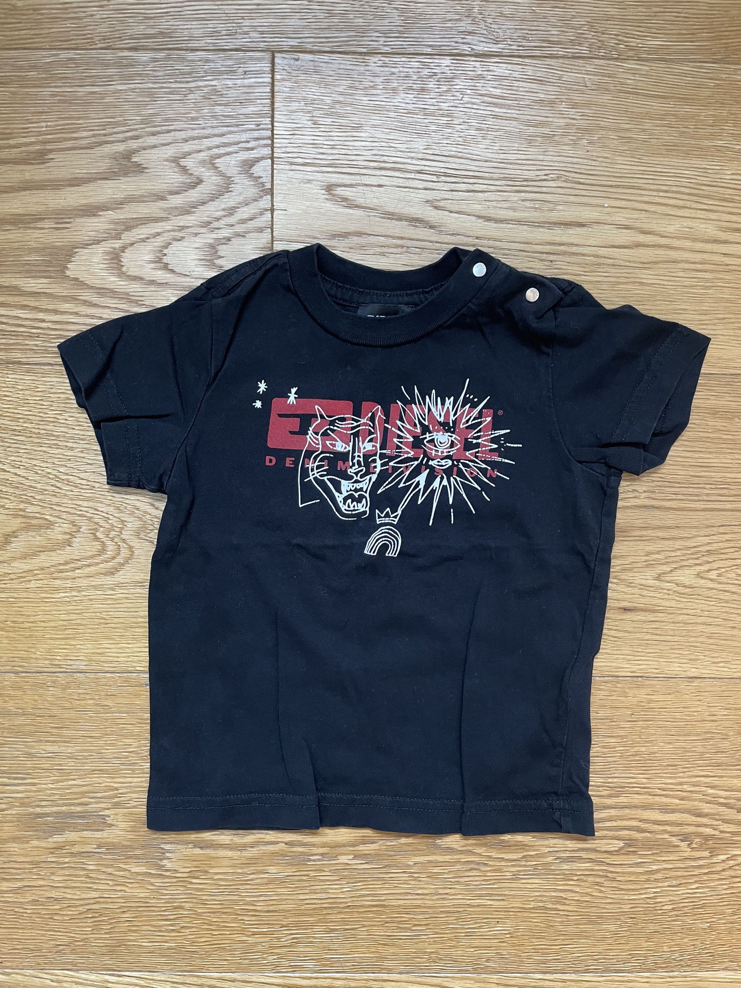 T-shirt manica corta