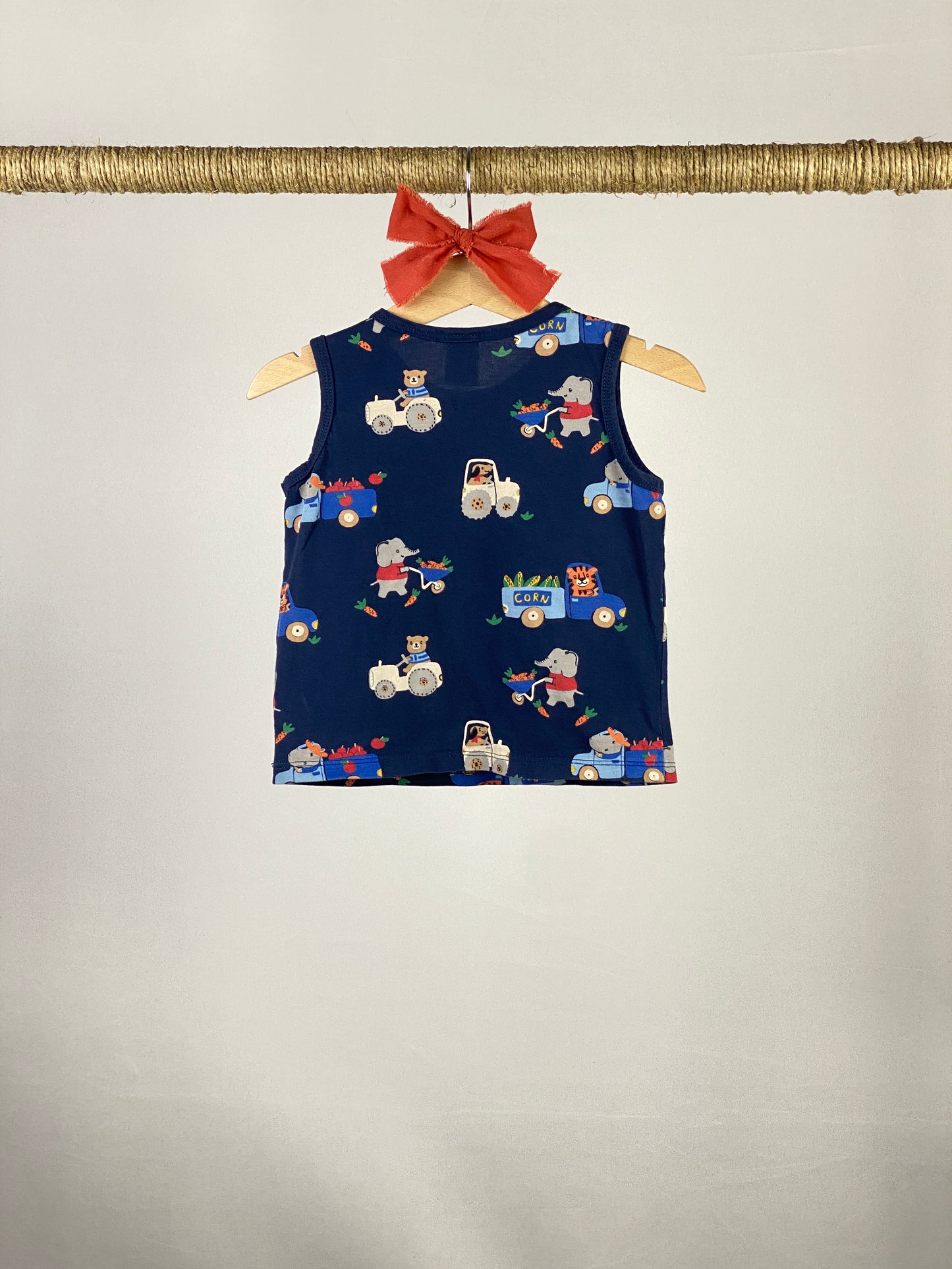 T-shirt senza manica