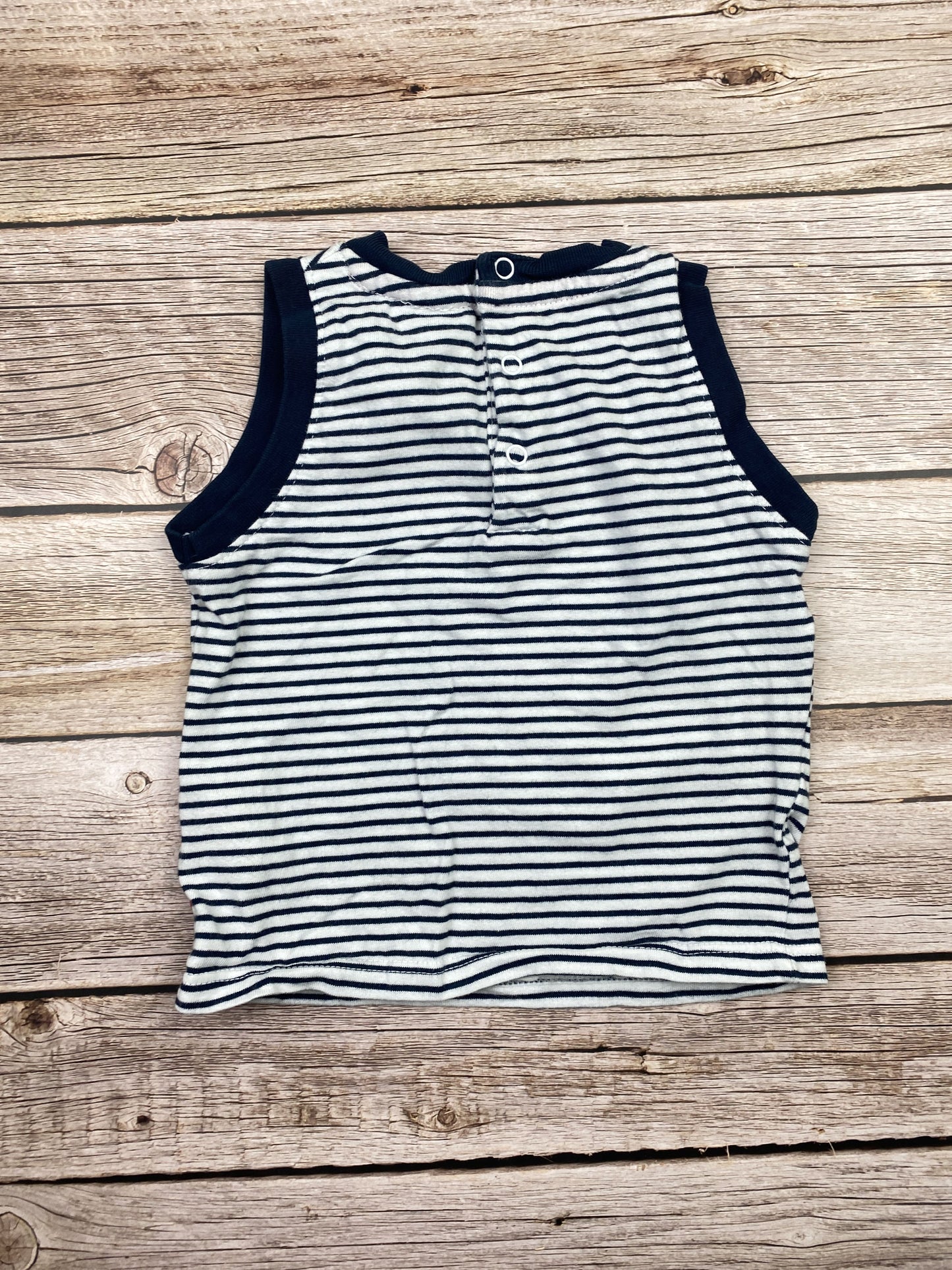 T-shirt senza manica