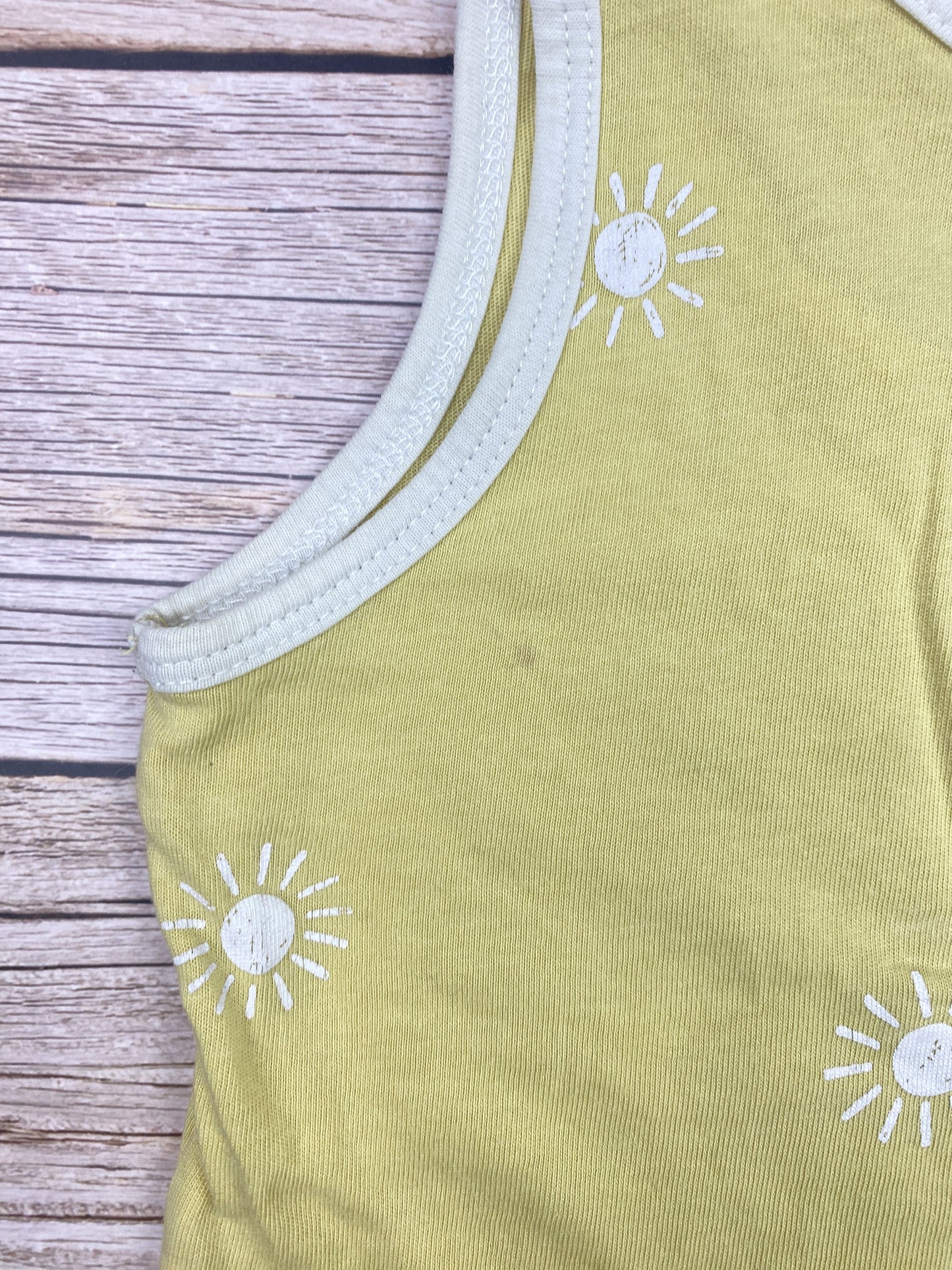 T-shirt senza manica
