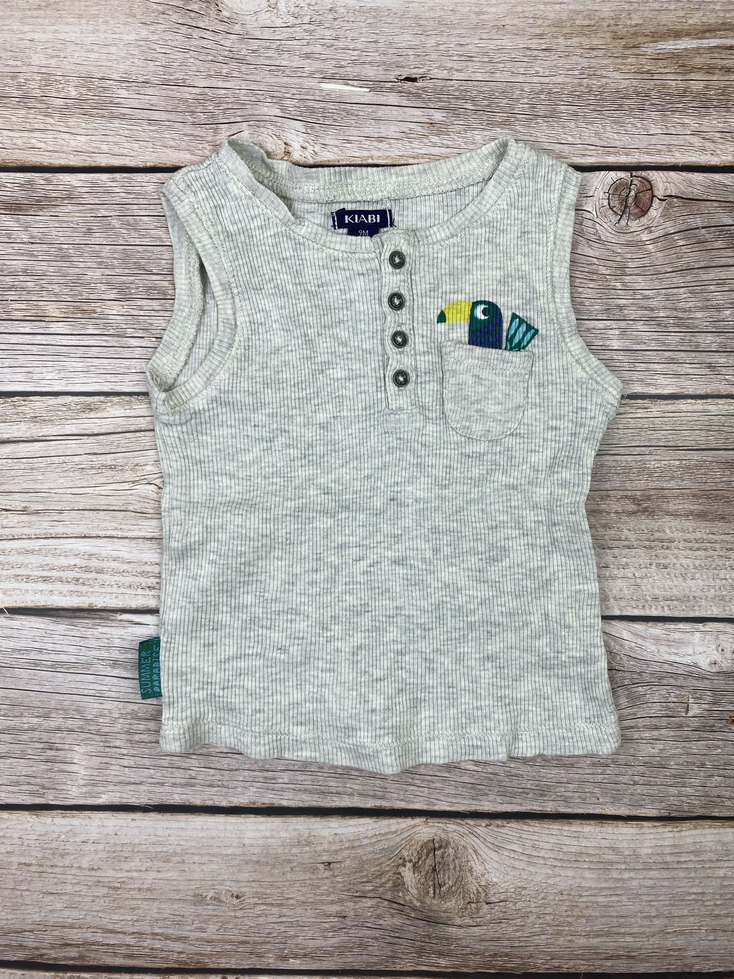 T-shirt senza manica