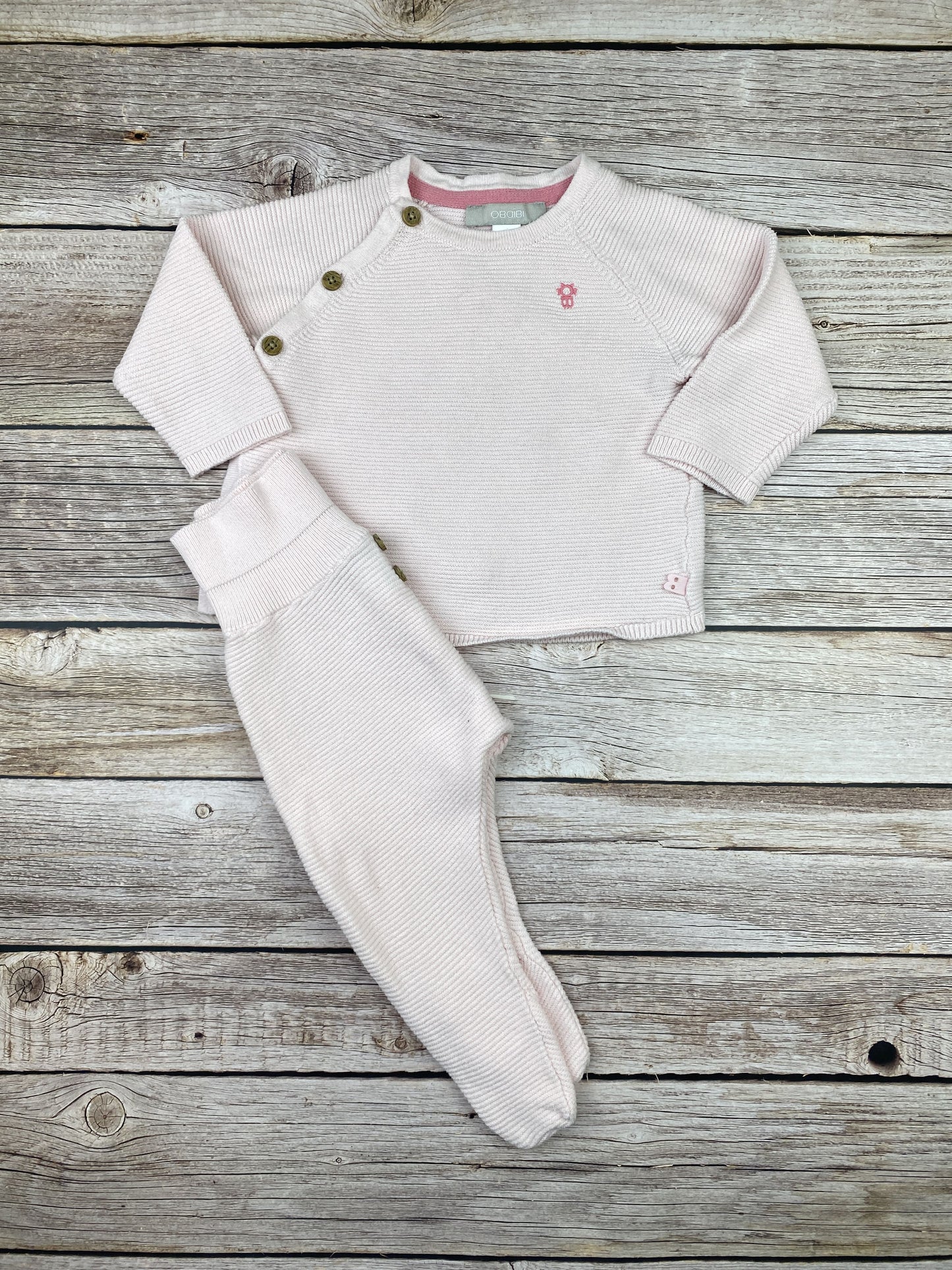 Tutina spezzata con piedini