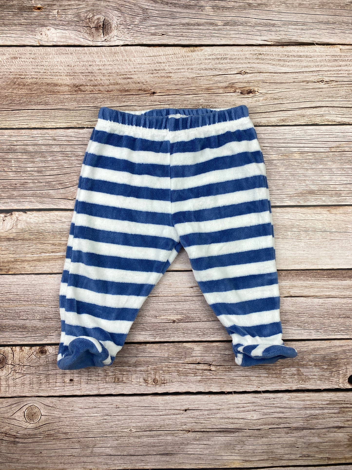 Pantalone in ciniglia con piedini