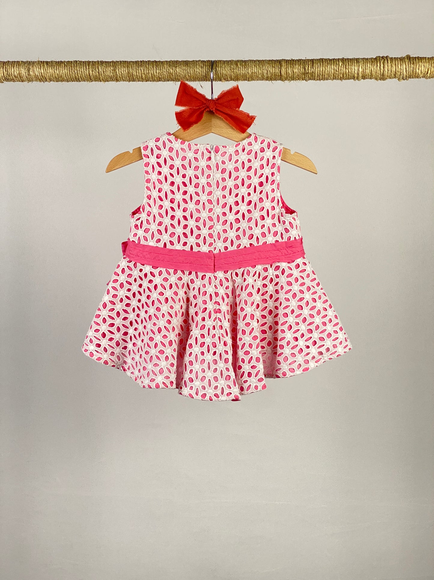 Vestito senza maniche