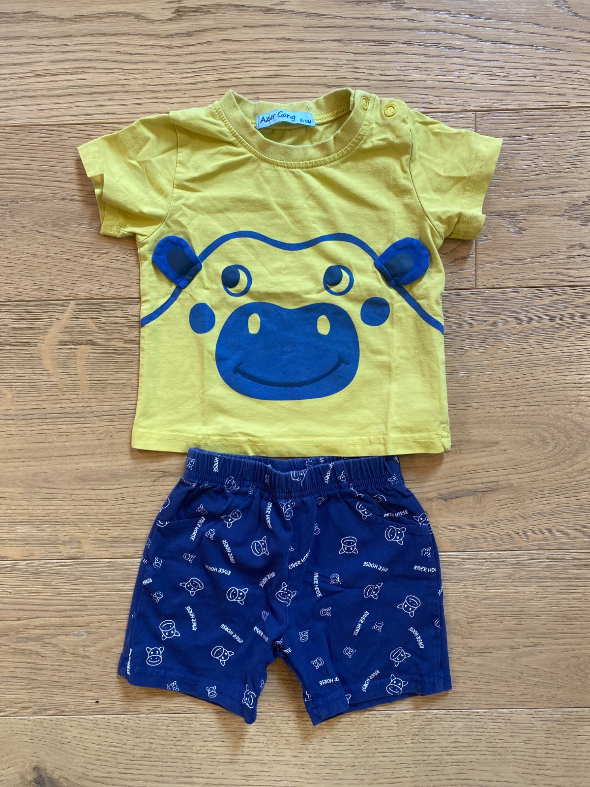 Completo neonato t-shirt e shorts scimmia