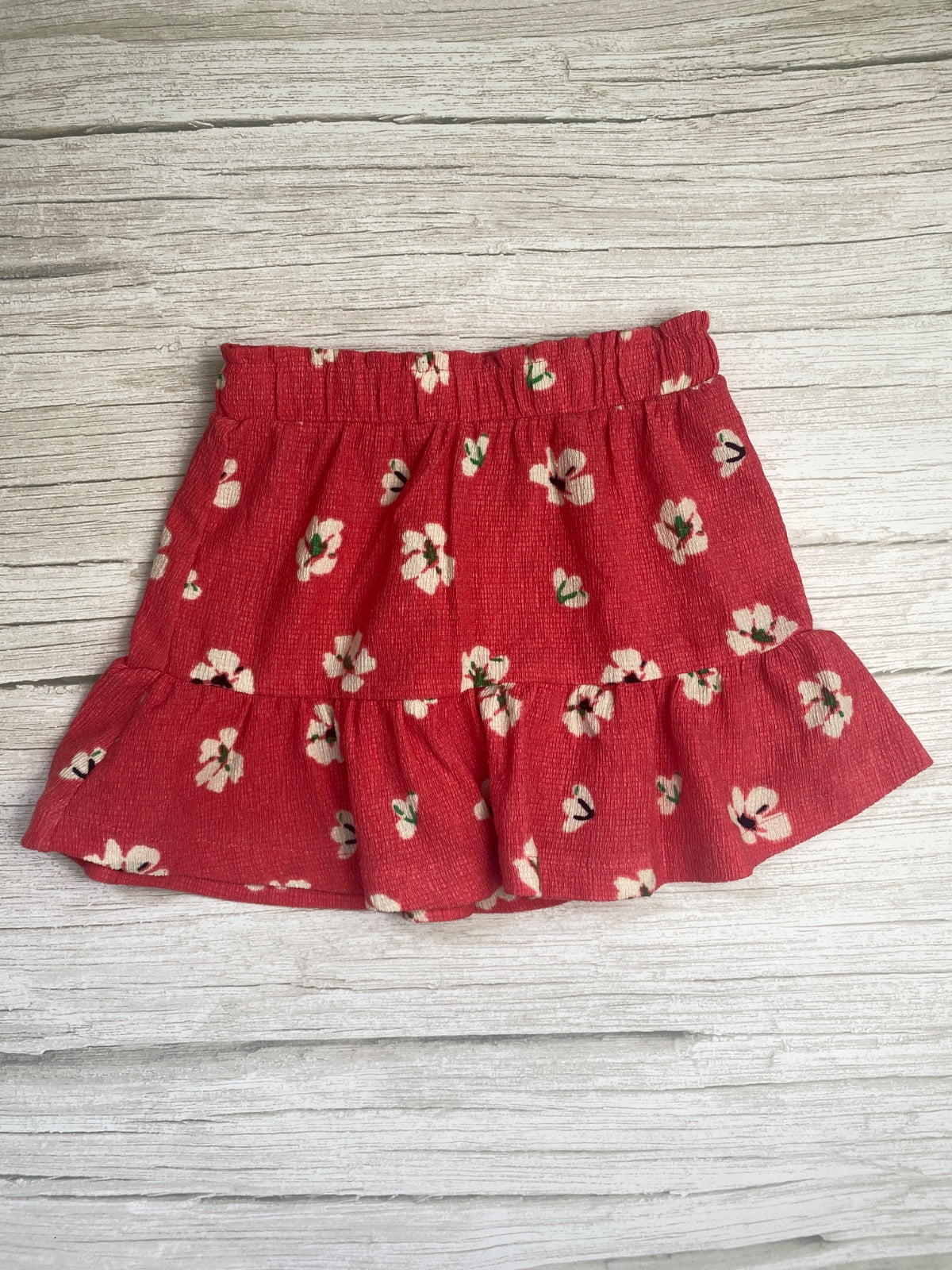 Gonna rossa a fiori con balze