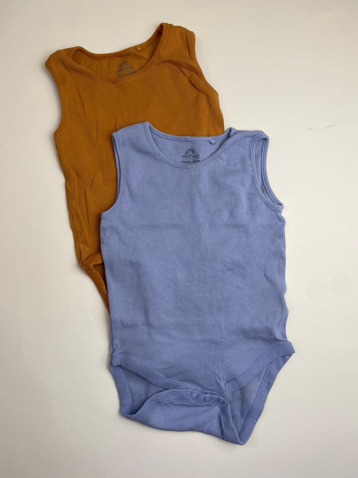Set 2 Body Neonati a Costine Senza Maniche
