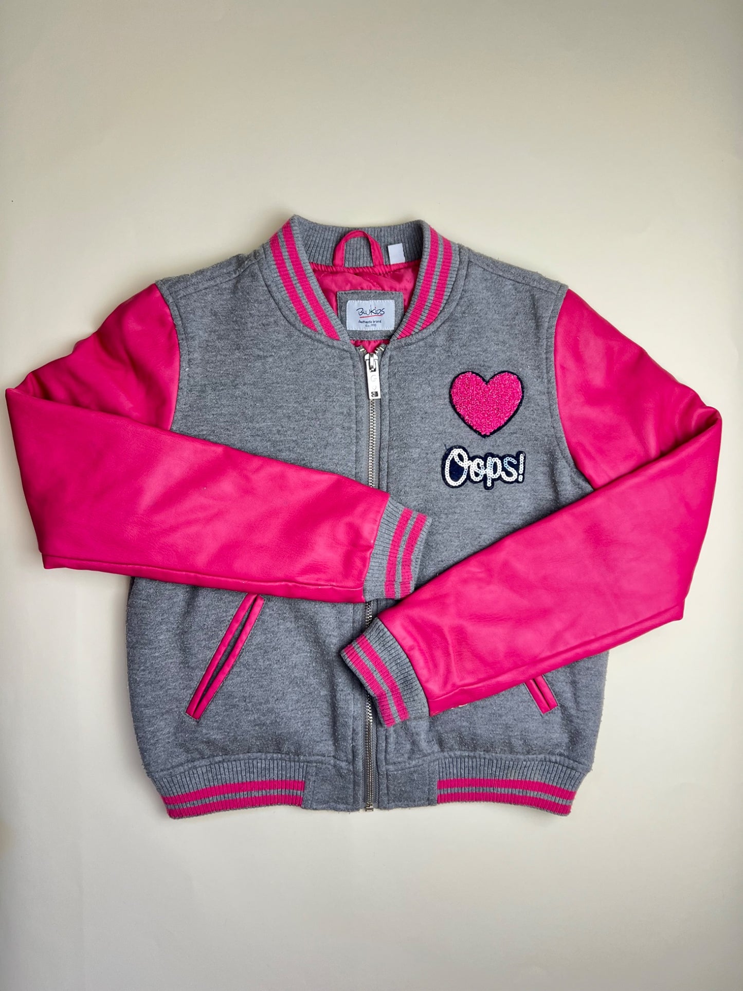 Bomber Jacket Bambina Grigio e Fucsia con Patch