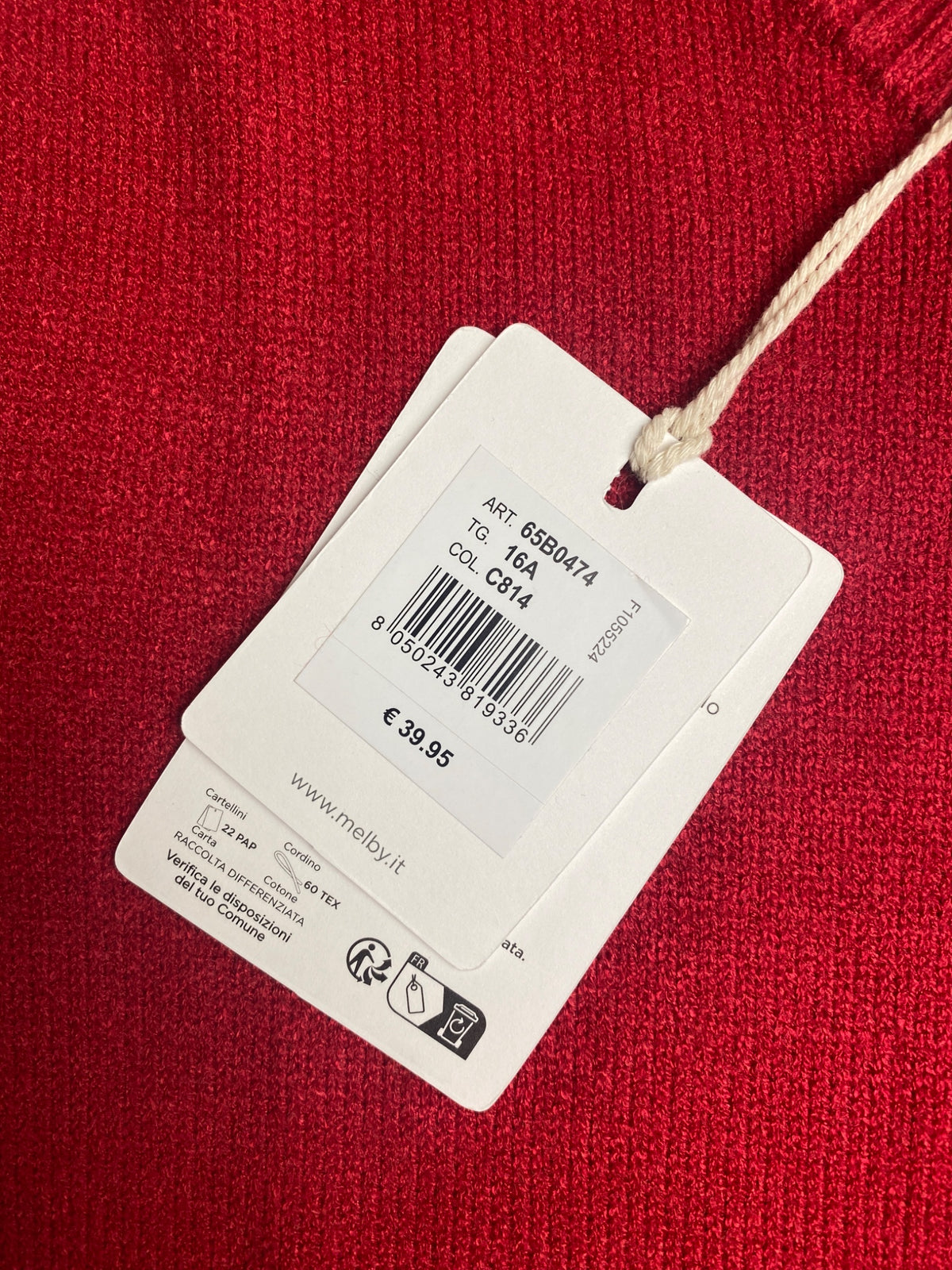 Maglione Rosso Girocollo con Dettagli Intrecciati