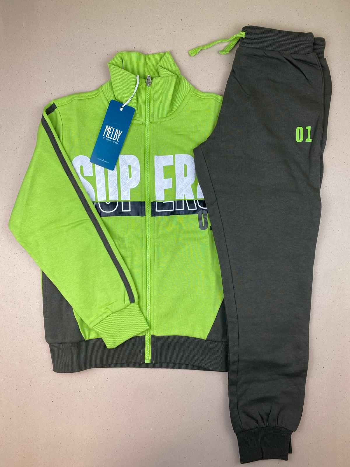 Set felpa e pantalone