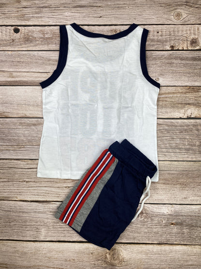 Set t-shirt senza manica e pantaloncini