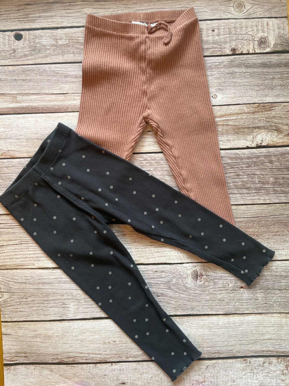 Set 2 Leggings Bambina a Costine e Pois