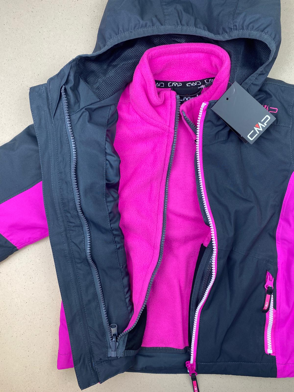 Giacca con cappuccio