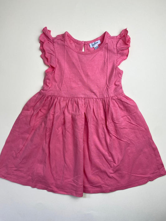 Vestito rosa con maniche a volant