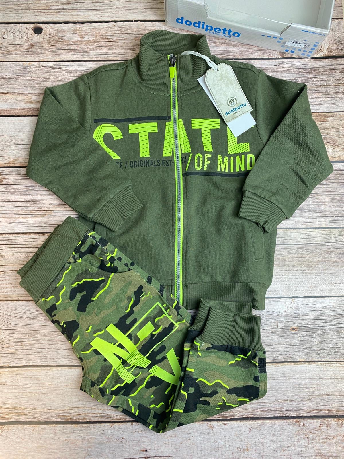 Set felpa con zip e pantalone