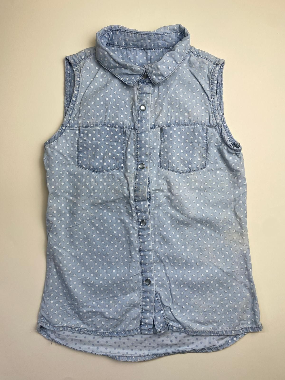 Camicia di jeans senza maniche a pois