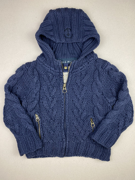 Maglione con zip e cappuccio