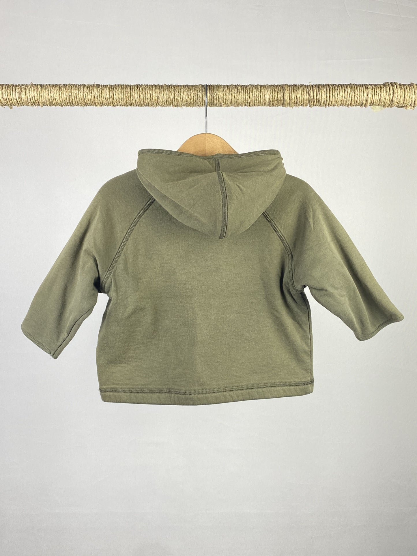 Felpa con zip e cappuccio