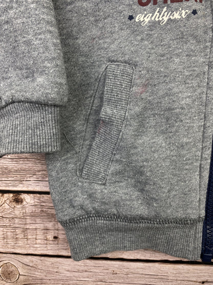 Felpa con zip e cappuccio