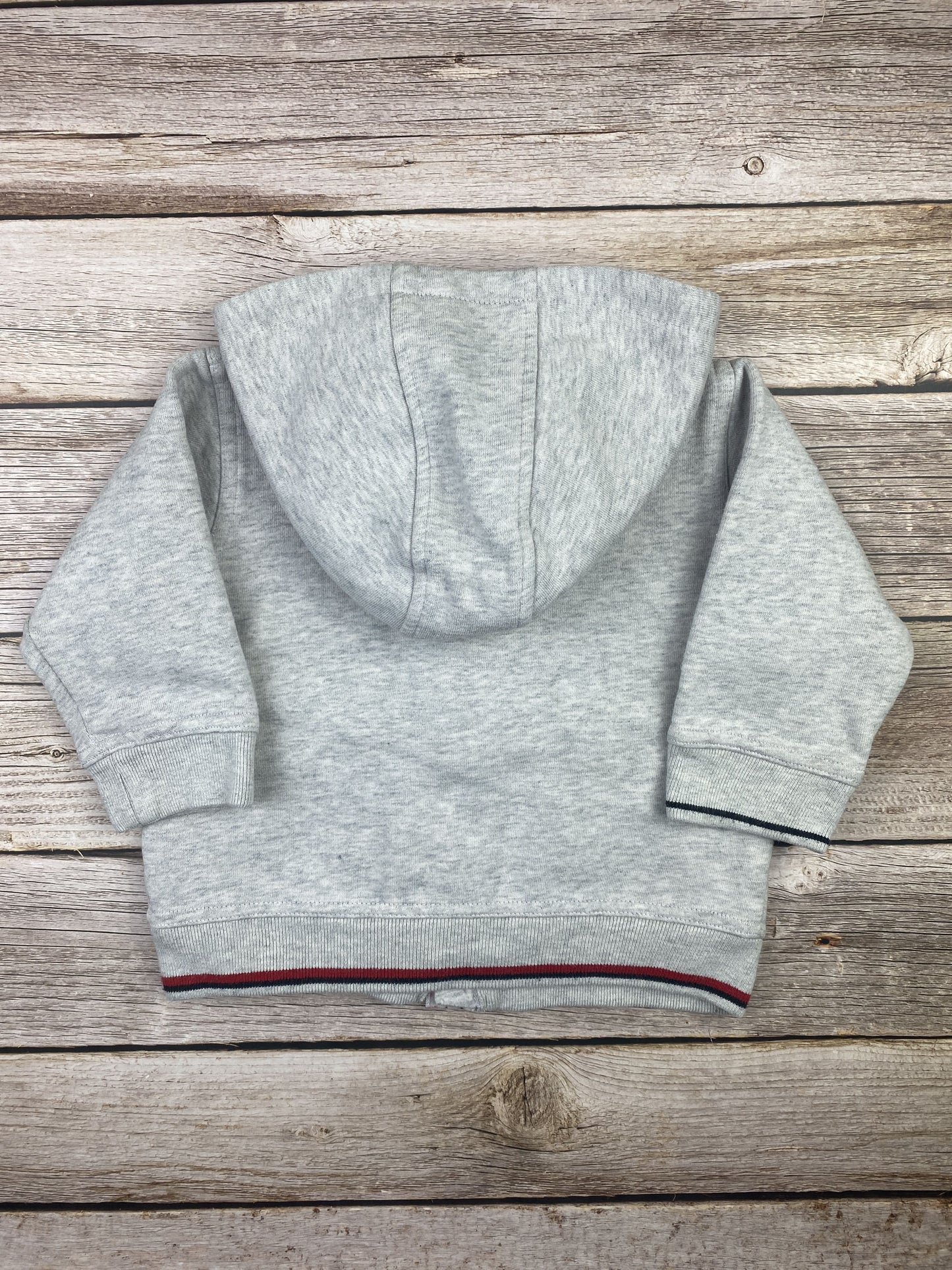 Felpa con zip e cappuccio